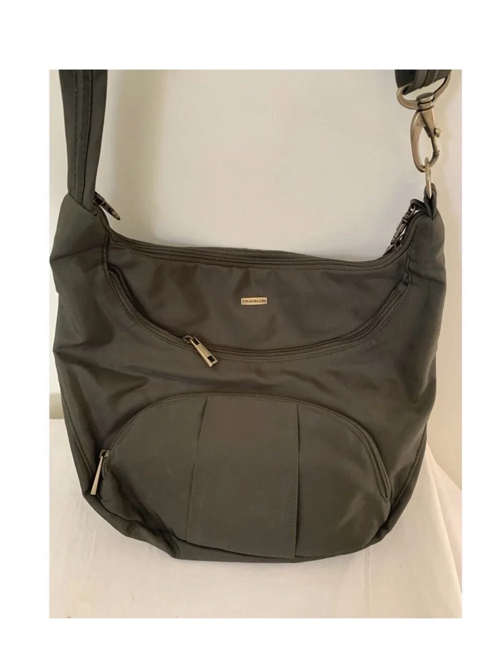 Travelon beautiful crossbody crossbody NWOT